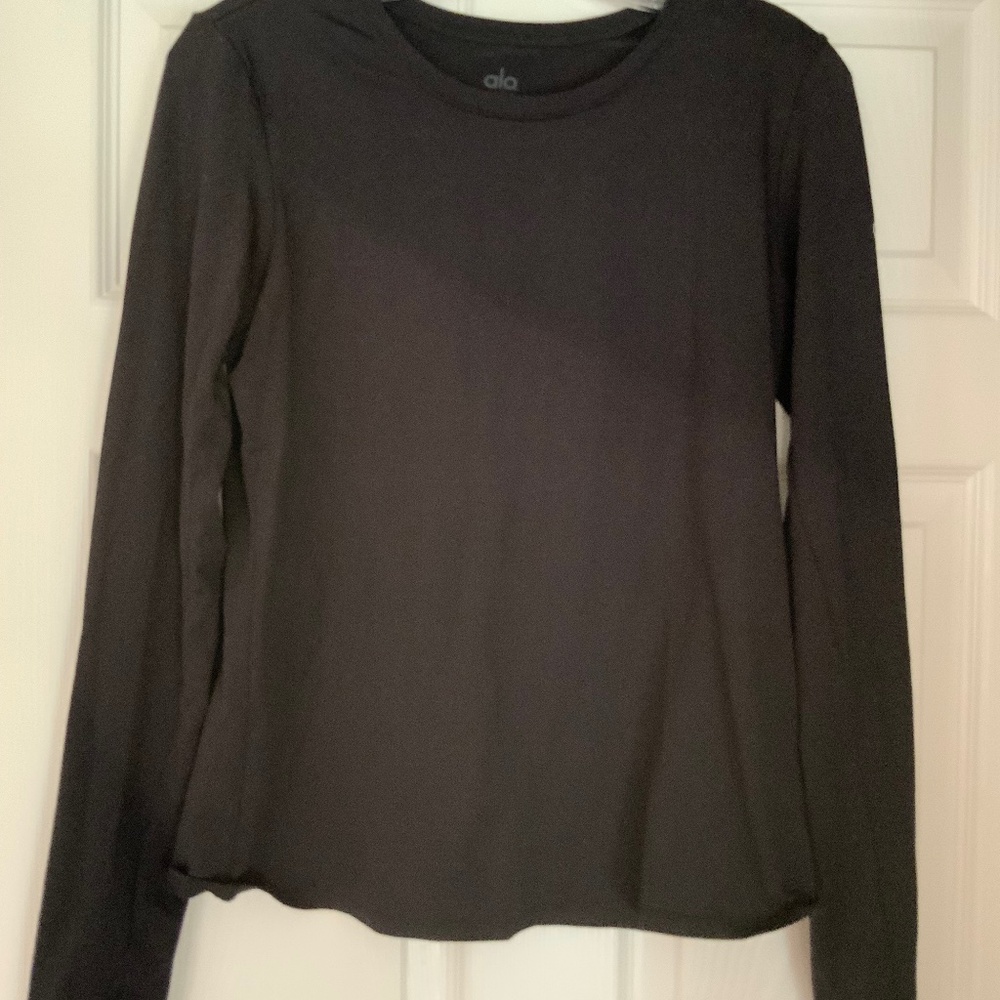 Long sleeve exercise top